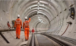 Crossrail bosses &quot;very confident&quot; line will open in 2021